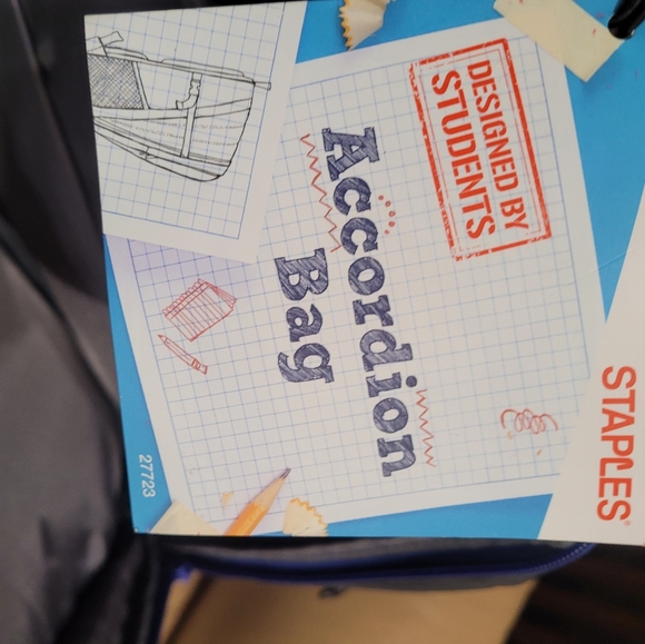 New Staples Accordion Backpack - Picture 7 of 7